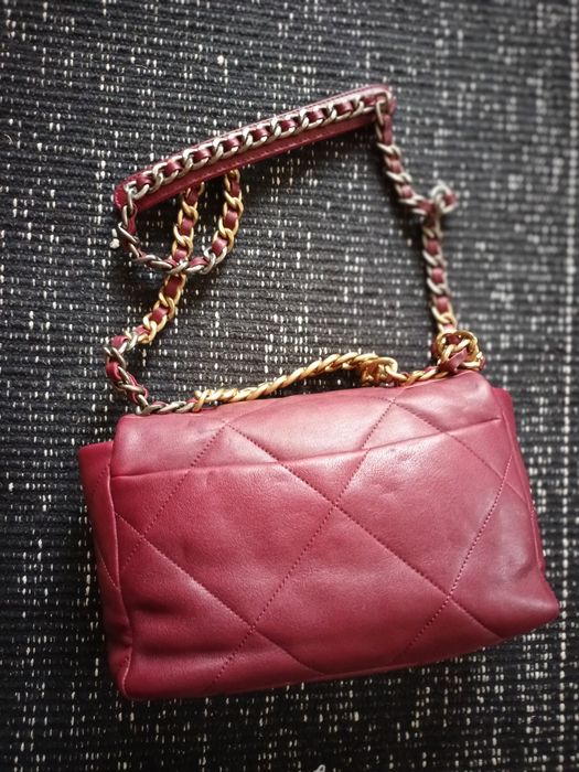 Chanel 19 чанти ест.кожа
