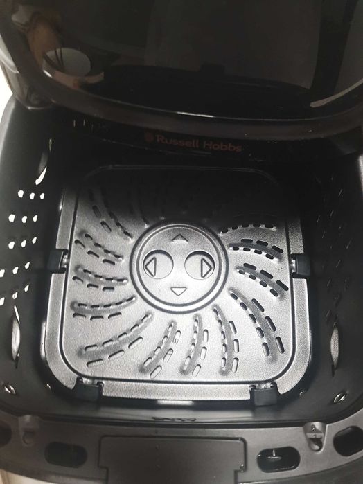 Air Fryer Russell Hobbs 4L nou