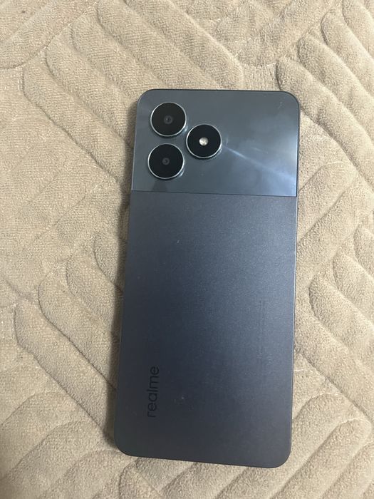 Редми ноут 50  128г доки все меится соочно продам