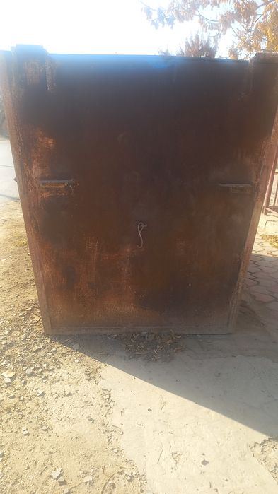 Продается контейнер