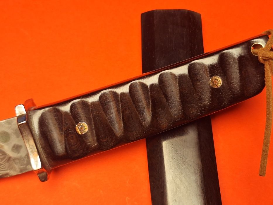 Японски нож от дамаска стомана 67 слоя и VG-10 Tanto