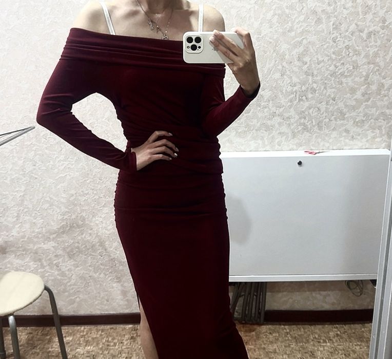 Платья, отличного качества