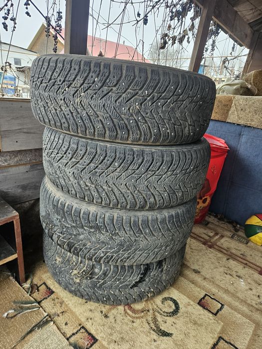 Продам комплект зим. резины Hakkapelitta8