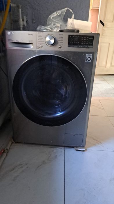 Lg весом на 7кг.