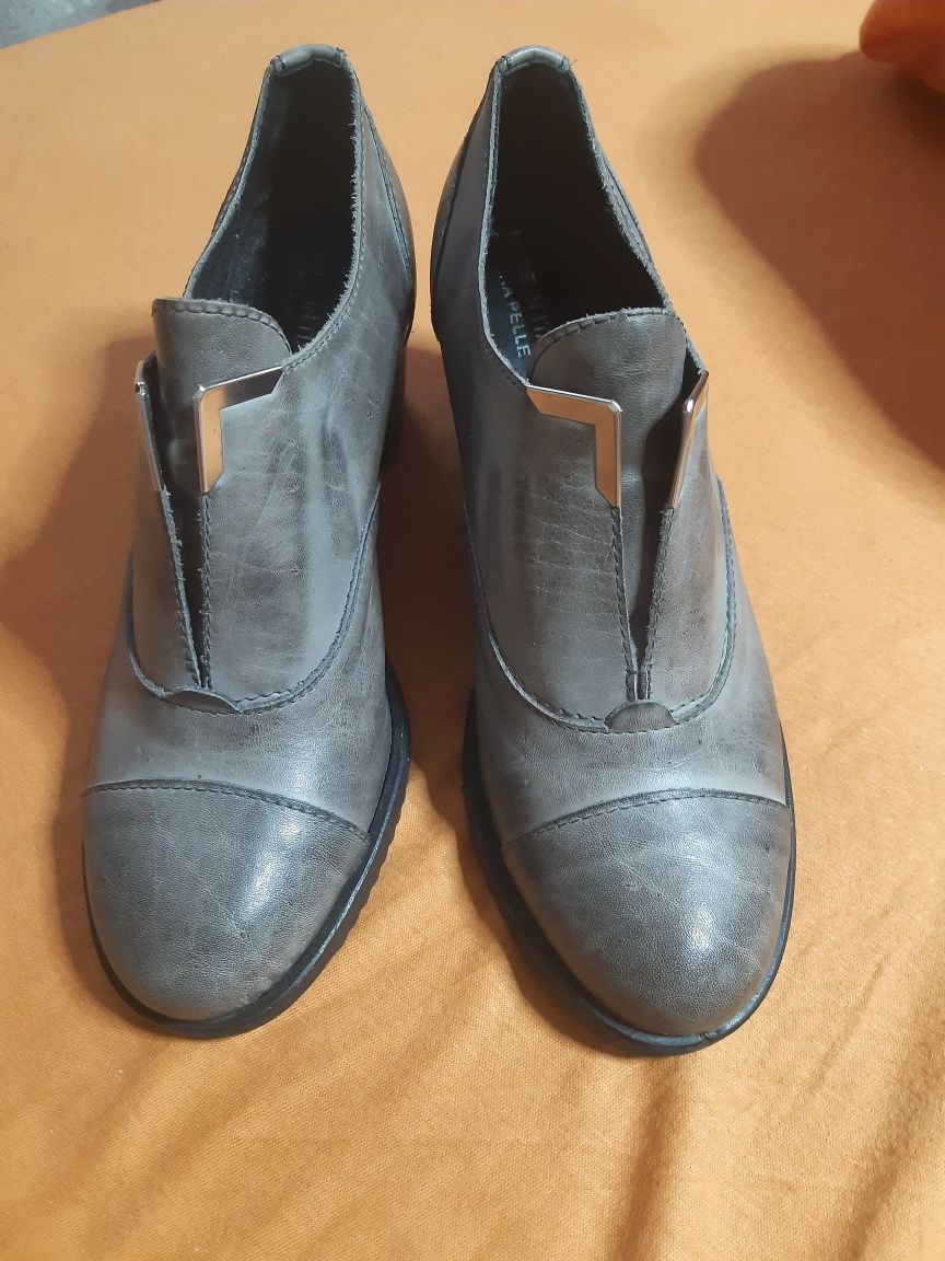 Pantofi/botine piele Italia 37