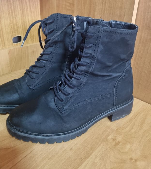 Ghete Graceland căptușite