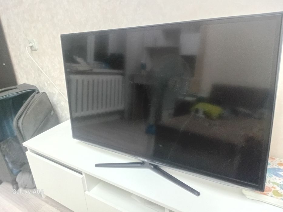 Samsung телевизор