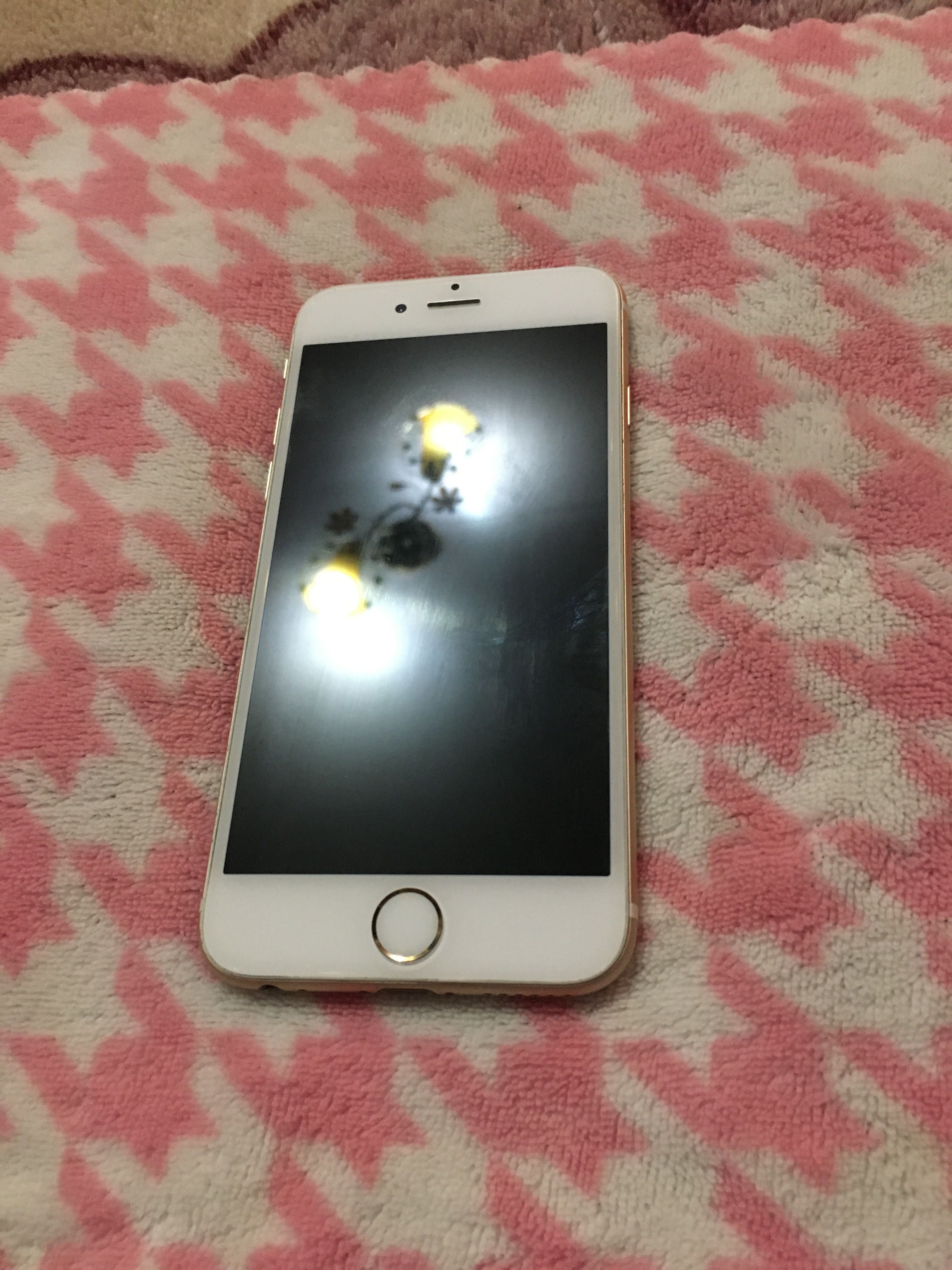 iPhone 6 32гб сотилади