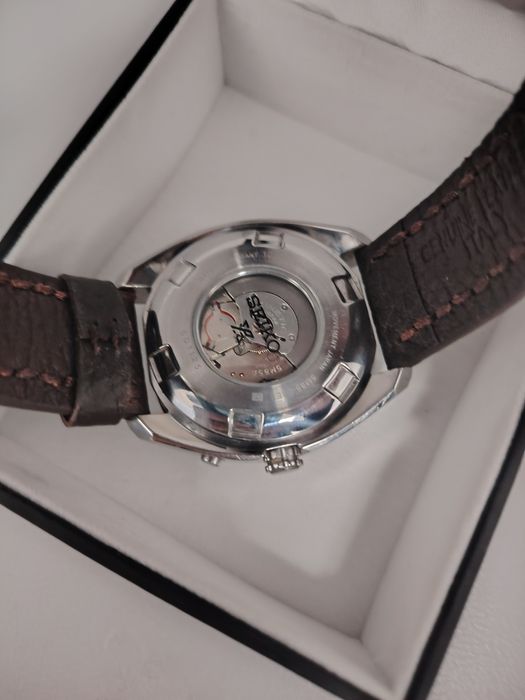 Ceas Seiko Kinetic GMT 100M – original, în stare foarte bună