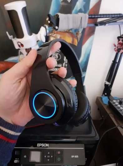 Casti wireless multifunctionale noi sigilate