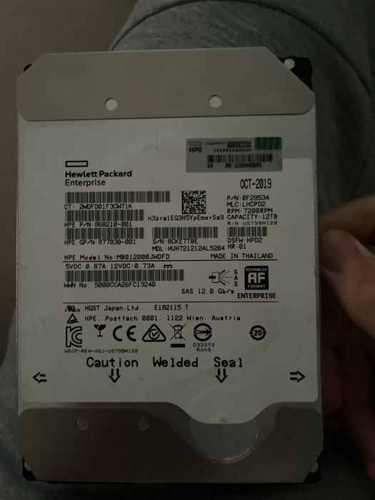 Vand hdd 12tb buzau