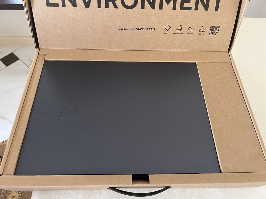 Asus Vivobook Pro 16
