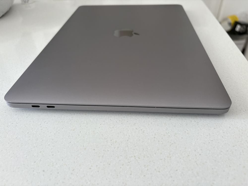 Macbook Pro 13’ 2020 Intel Core i5 256Gb