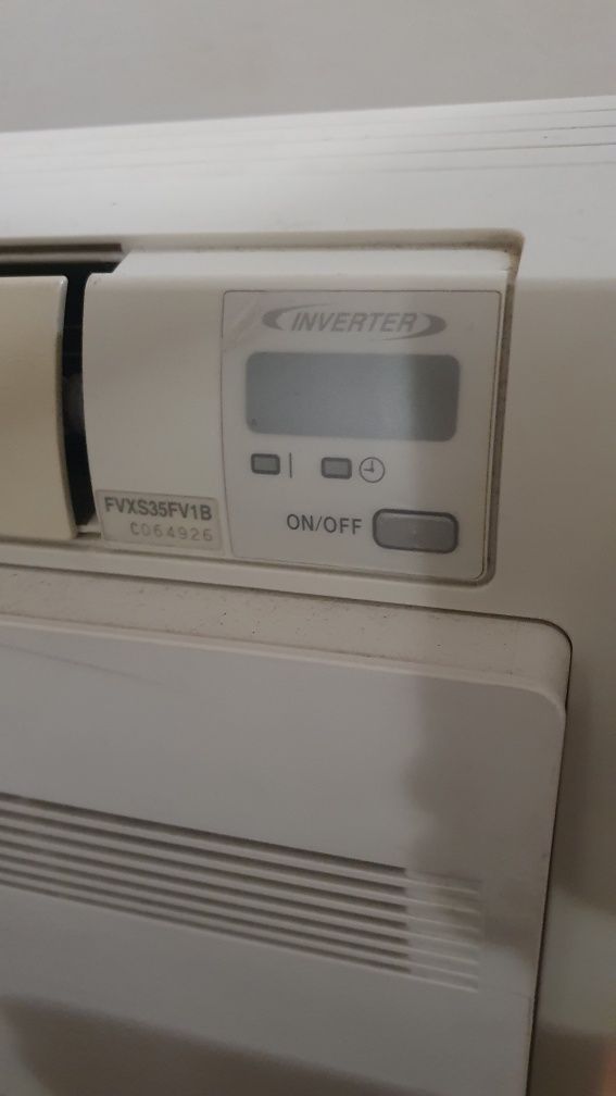 Подов климатик Daikin  - поблем с компресора