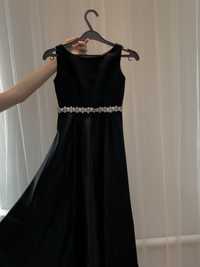 черное бальное платье