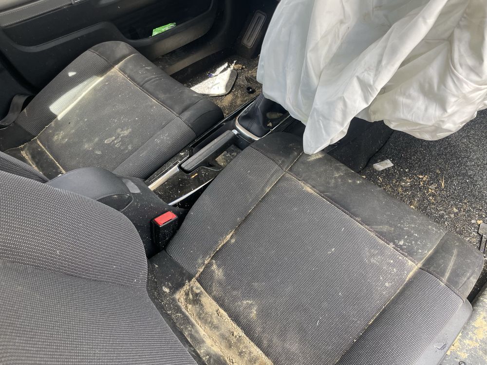 Citroen C4 cactus на части