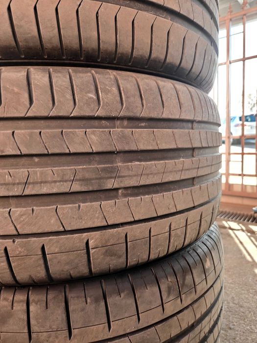 Pirelli P Zeto 285/40 r21  dot 2625(3000km)