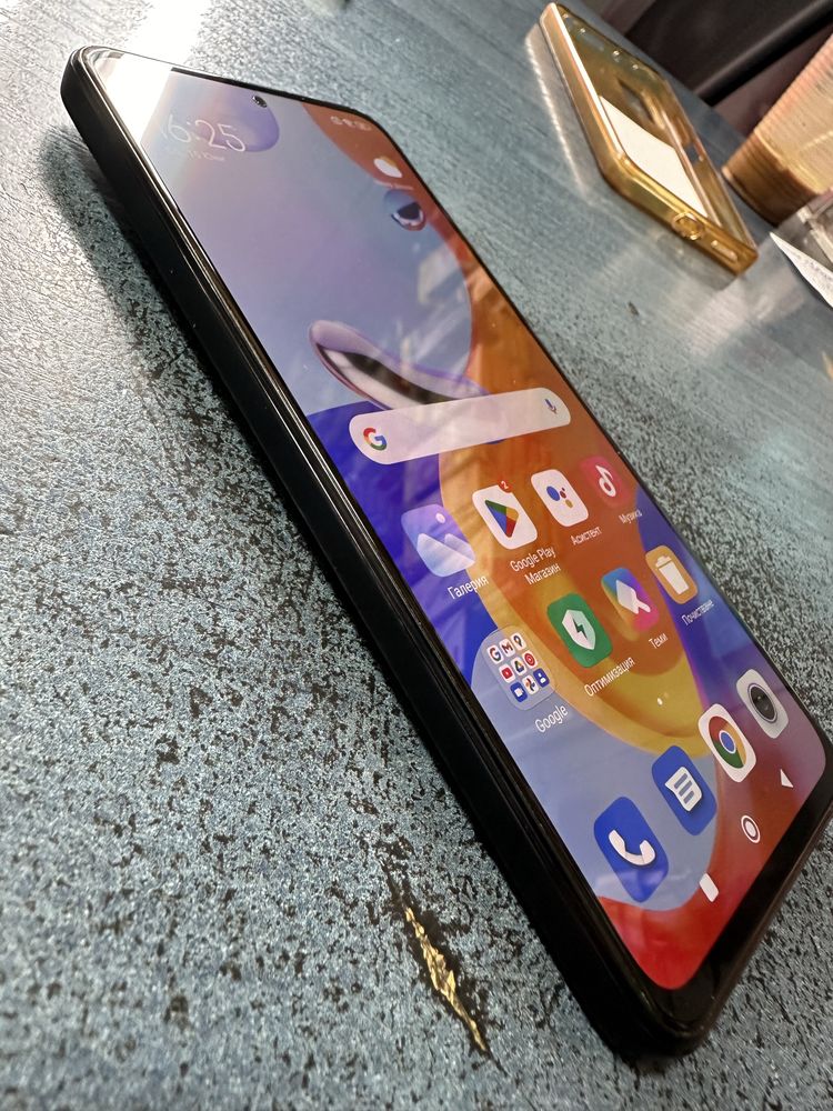 Xiaomi Redmi Note 11 Pro 8+3/128 без забележки