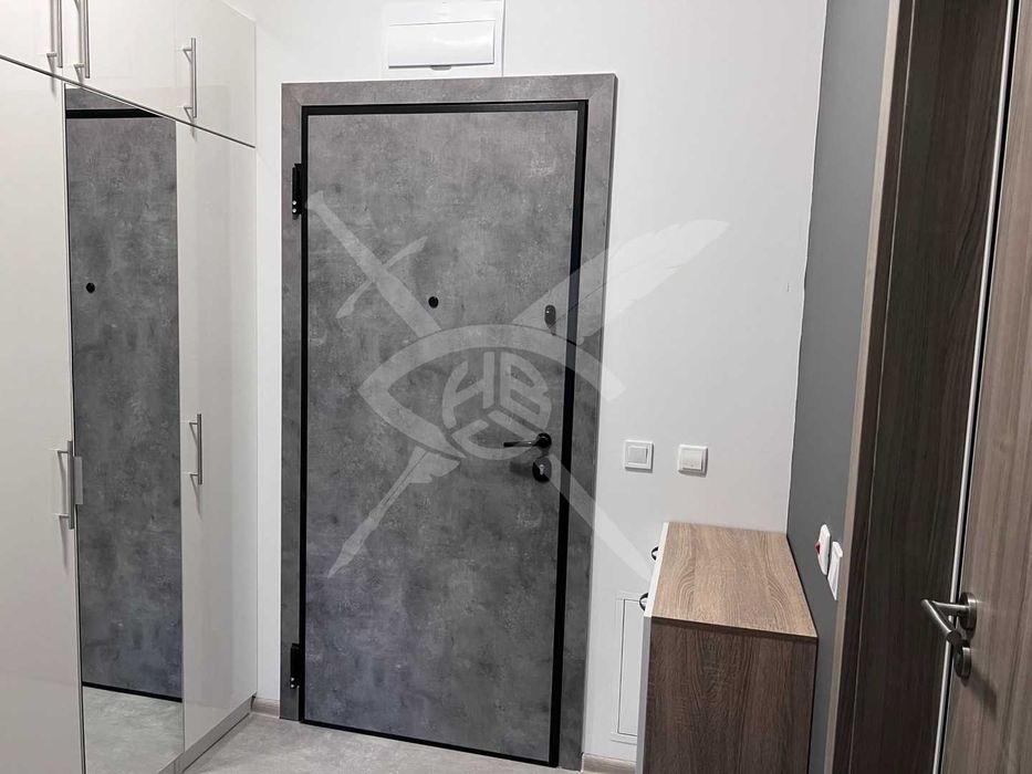 Двустаен апартамент в жк. Хаджи Димитър №130335