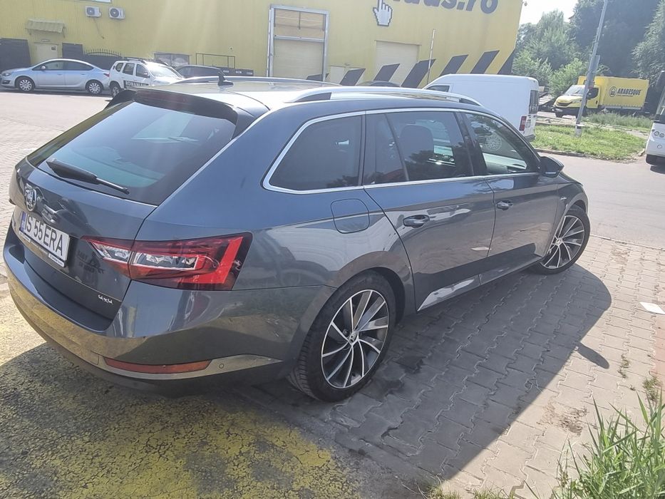 Skoda Superb 4x4 Laurin Klement 2.0 TDI Webasto Canton Distronic DCC