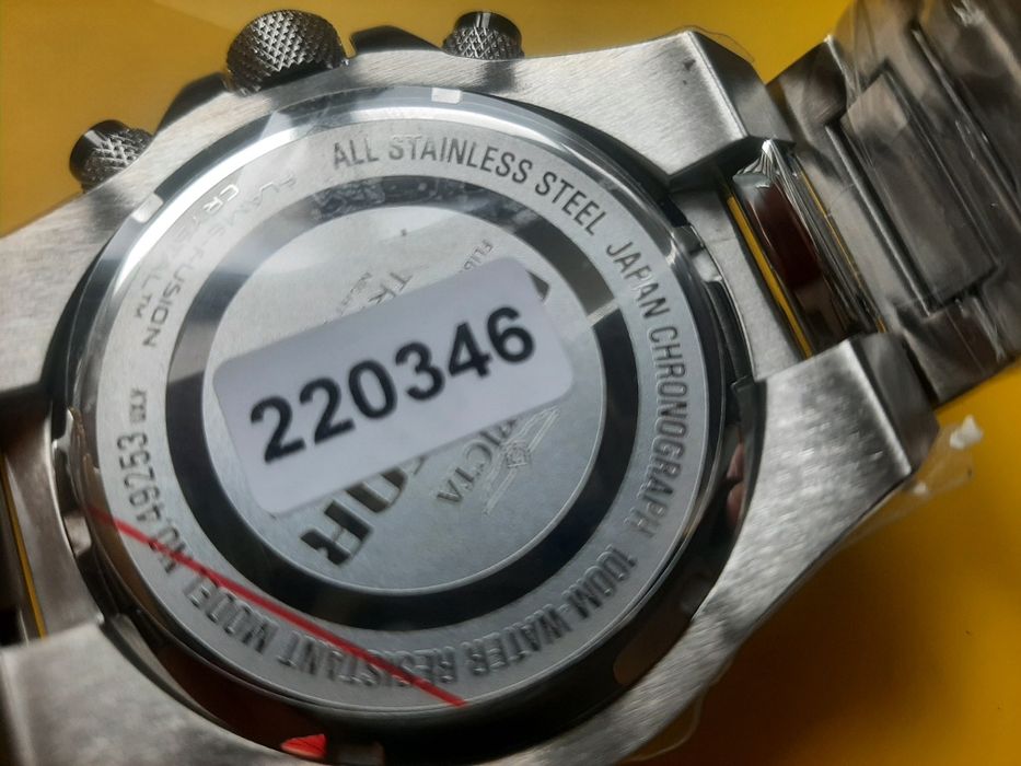 Чисто нов Invicta Aviator Falcon Chronograph часовник