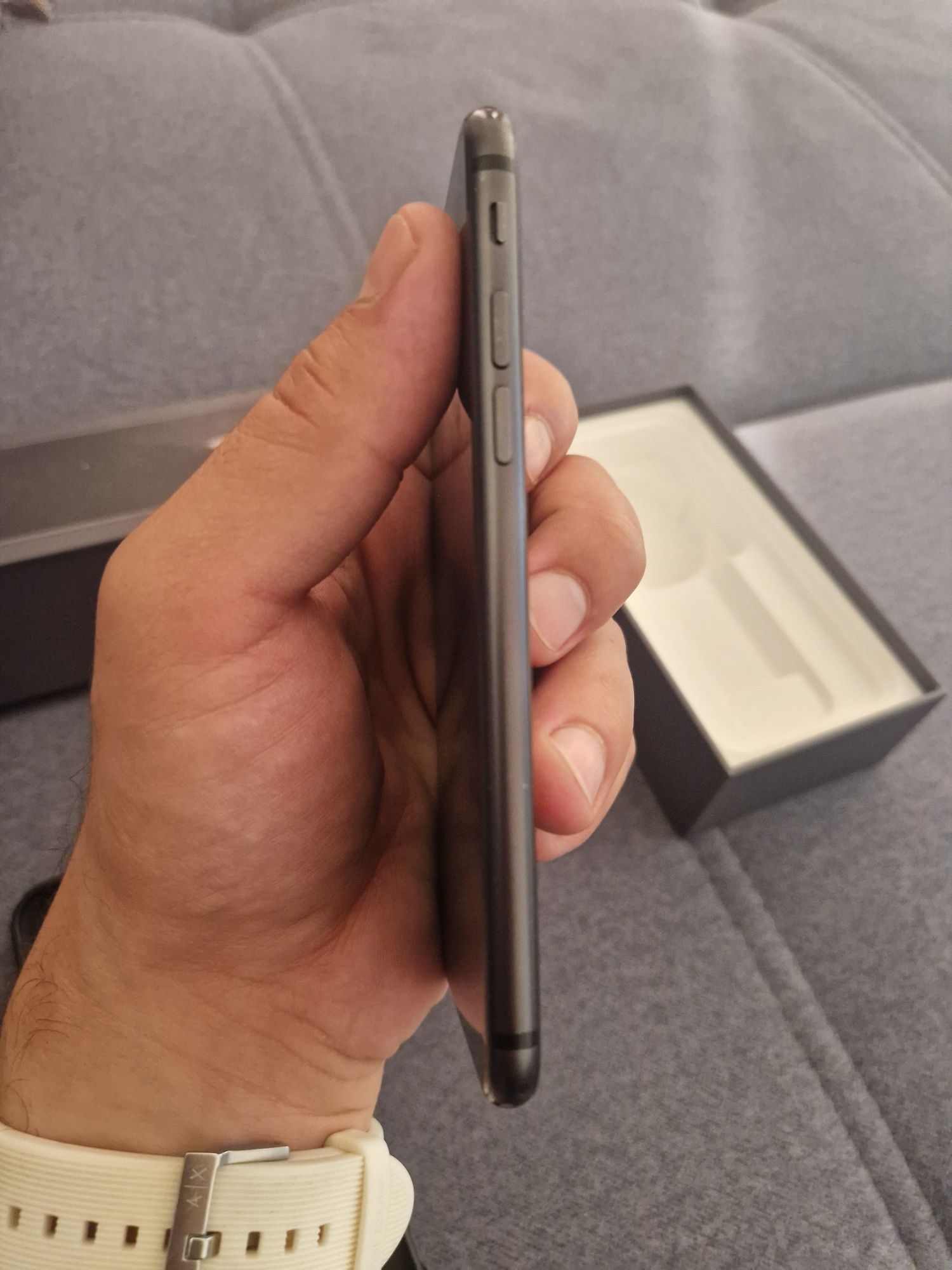 Iphone 8 64gb baterie 100% - Orange