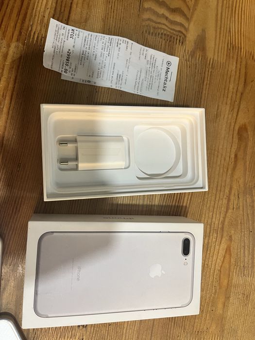 iPhone 7 plus в хорошем состояния