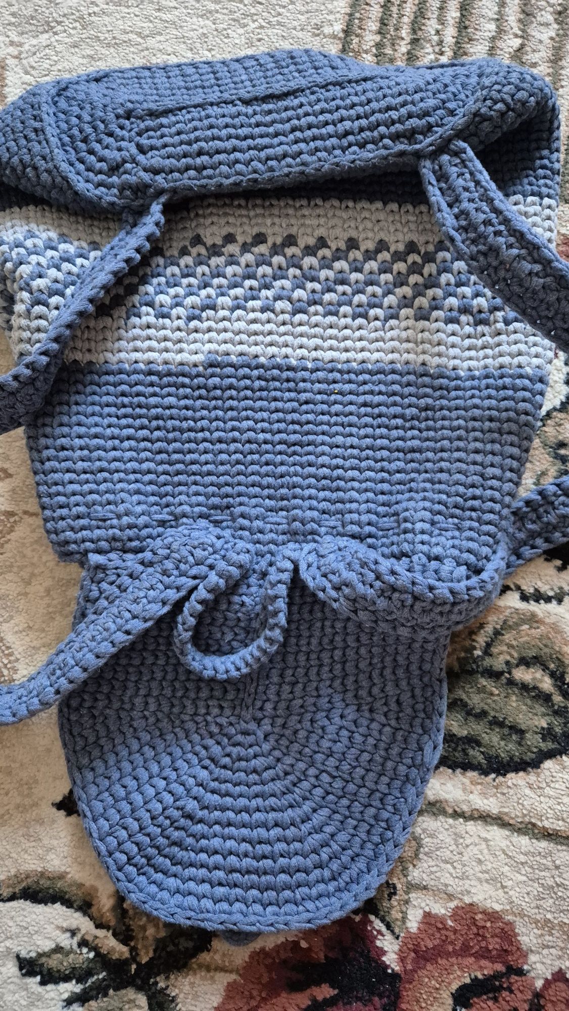 Ghiozdan hand made