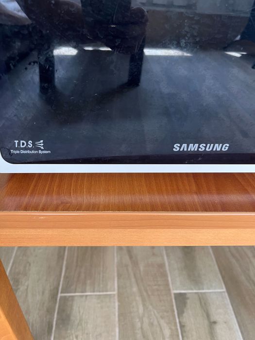Микровълнова печка Samsung
