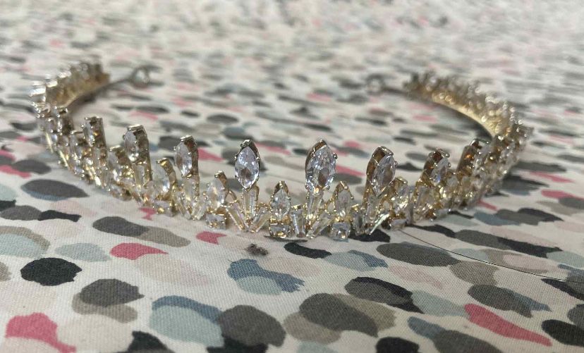 Vând coroniță Mireasă