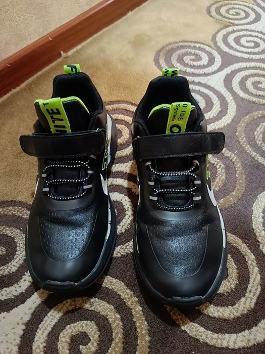 Кросовки 41 размер.