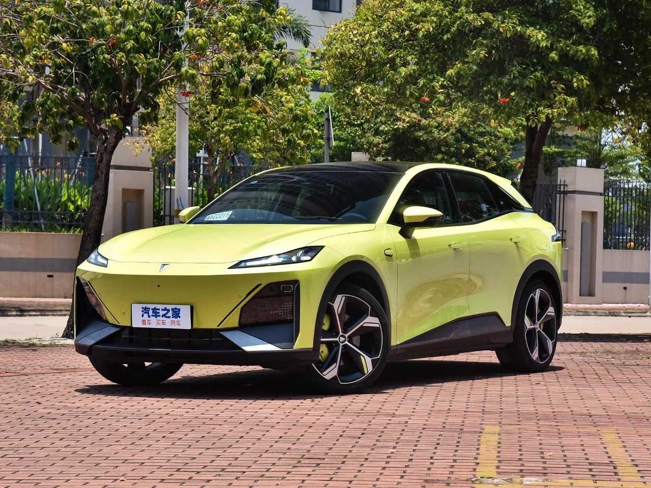 Аналог Lamborgini URUS за 14млн! Deepal S07 в наличии. Есть рассрочка!