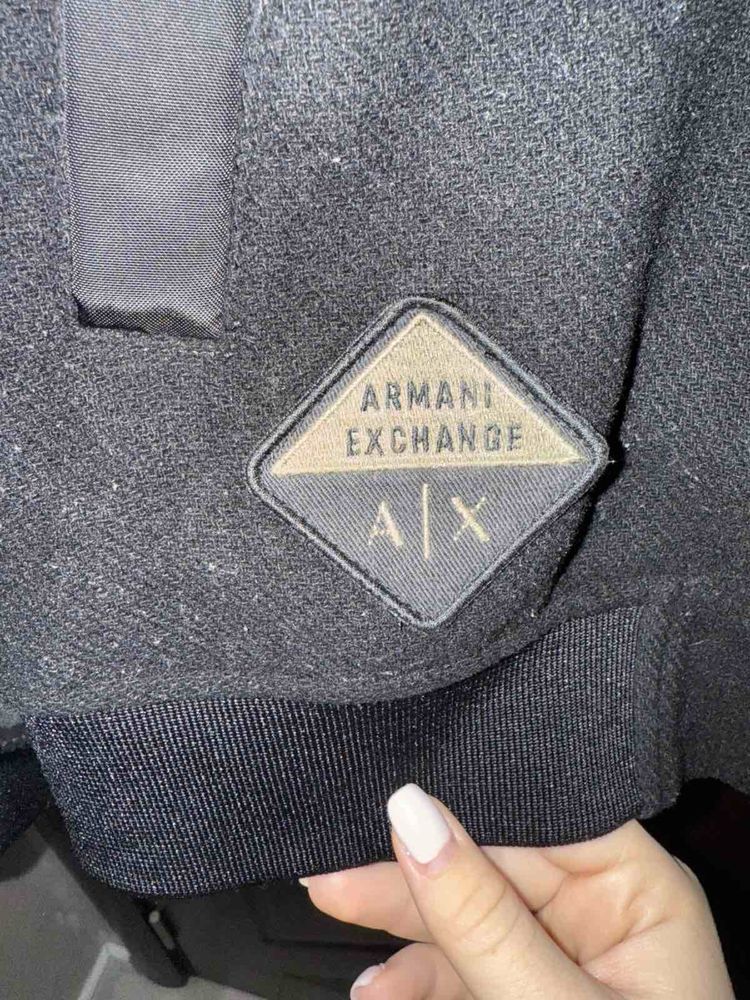 Оригинално яке / бомбер Armani Exchange