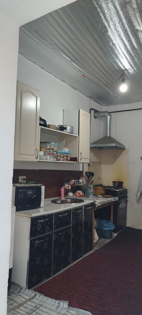 Er xosobida Xovli sotiladi 6 sotix 6 xona
