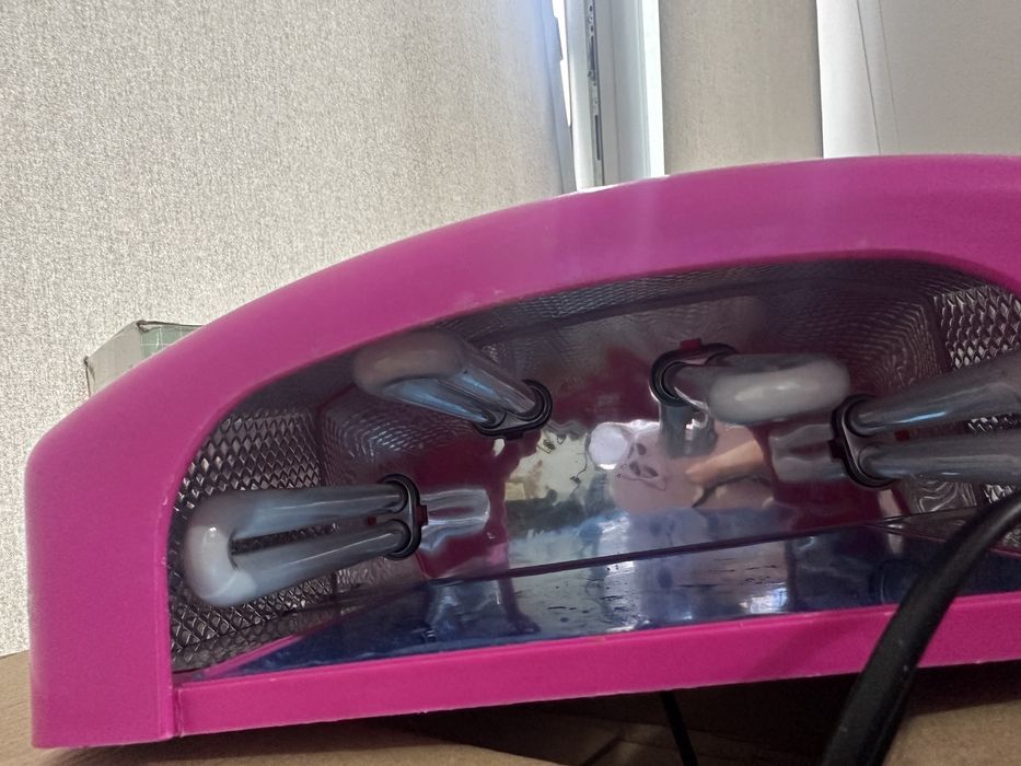 Лампа для маникюра