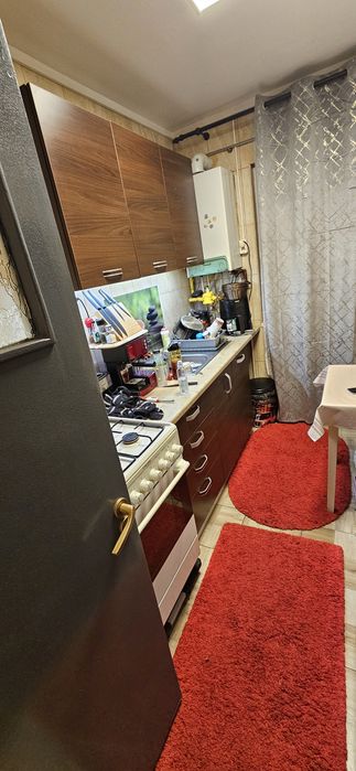 Apartament 2 camere,50m,centrala, mobilat si utilat
Apartament cu cent