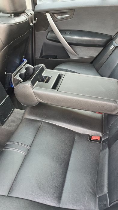 BMW X3 E83  3.0D 218кс