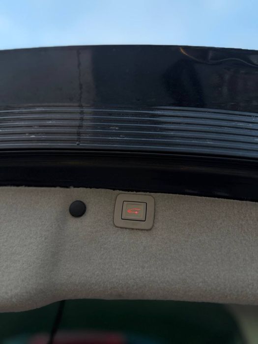 Опел инсигния 160кс