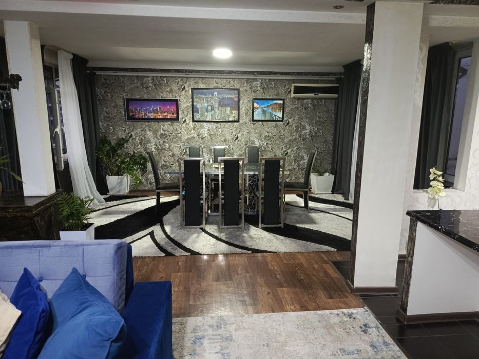 Продаётся квартира 122м²