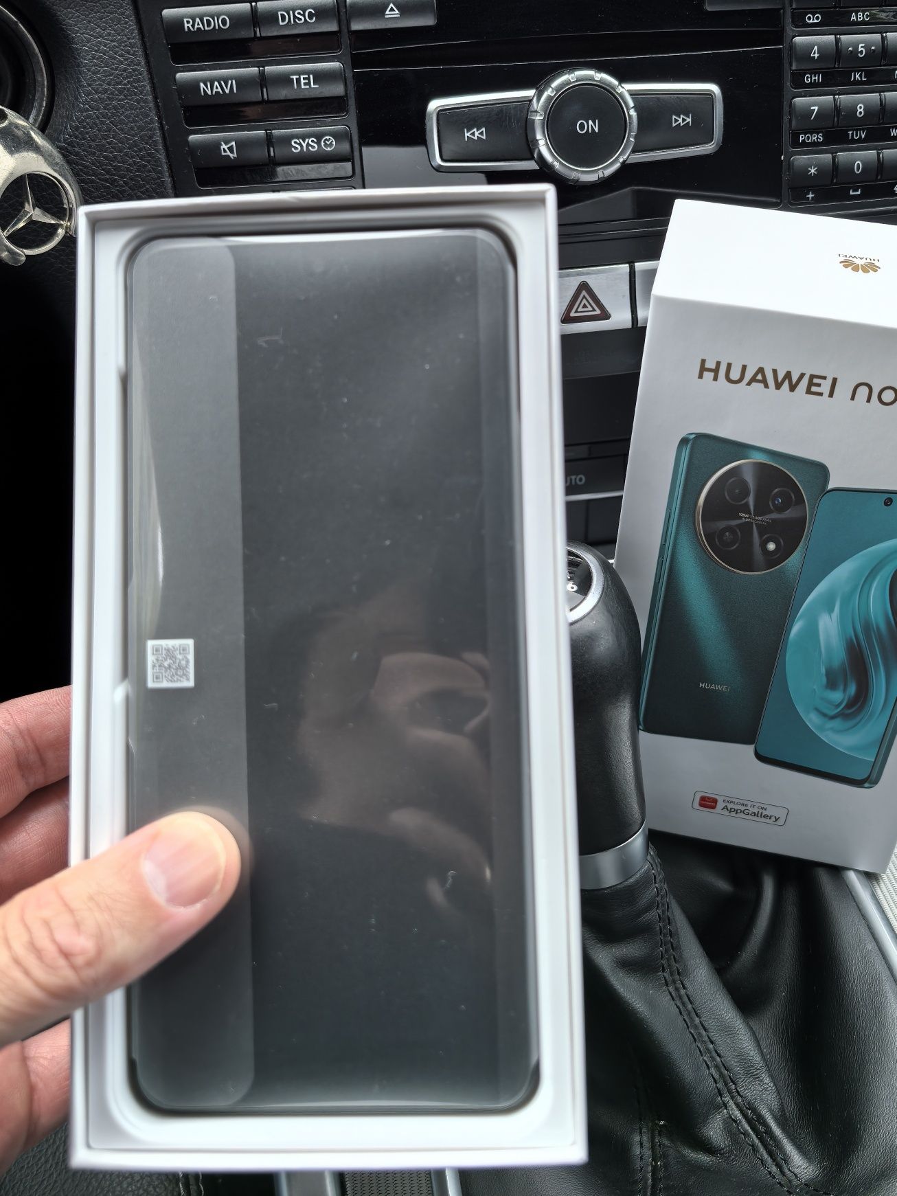 Huawei Nova 12i, в гаранция до 2027 г.