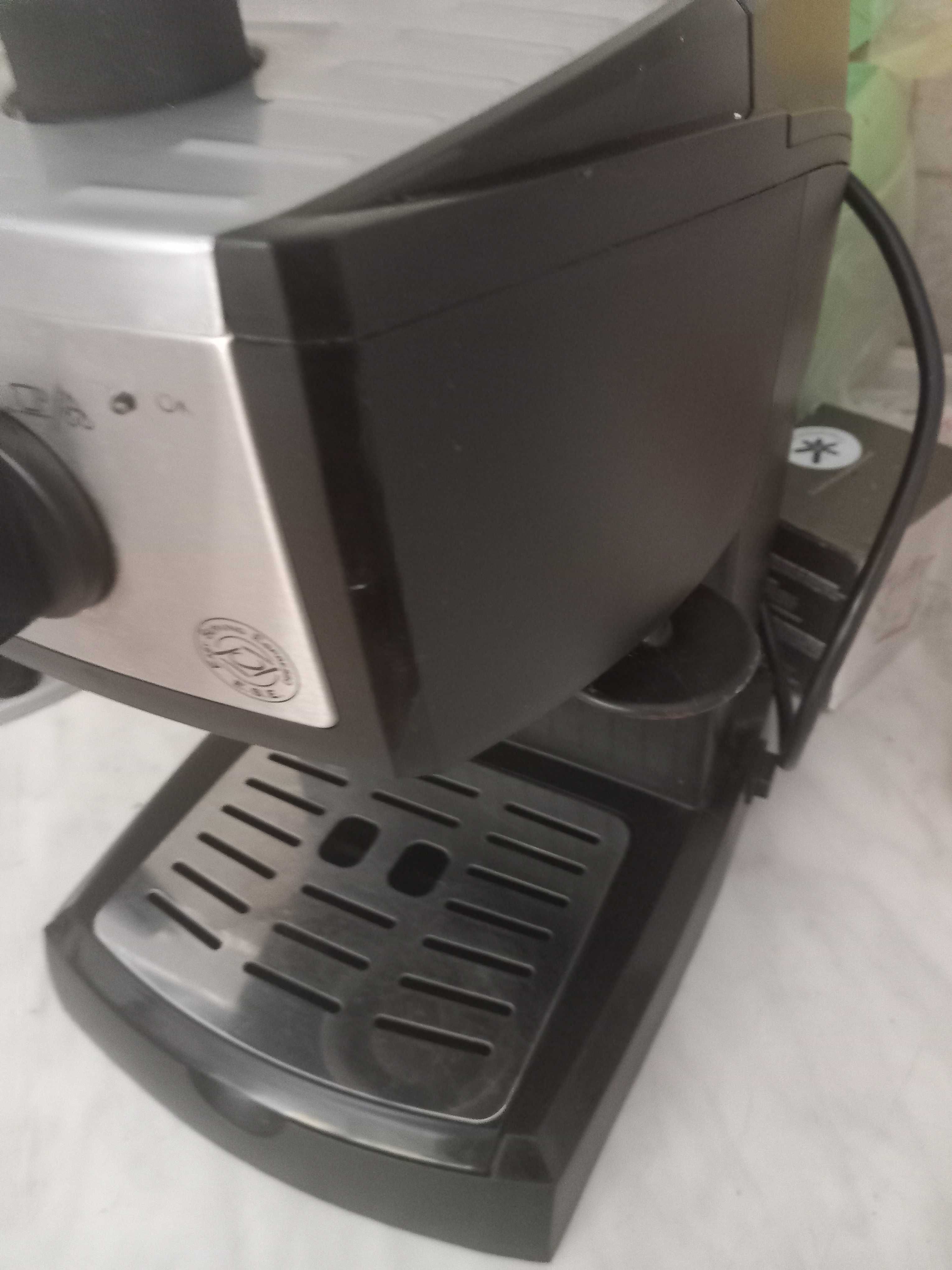 Кафемашина Delonghi
