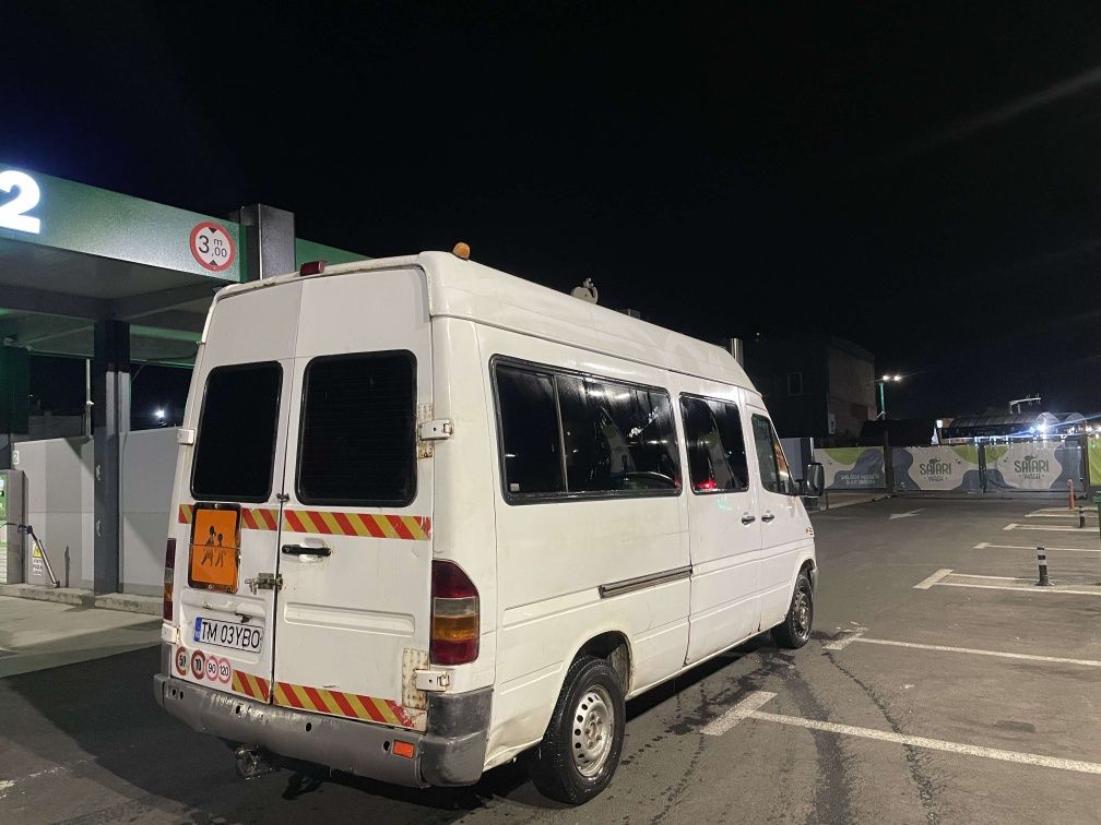Mercedes-Benz Sprinter 8+1 locuri 2,2CDI