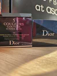 Палетка теней Dior summer dune 699

25000тг