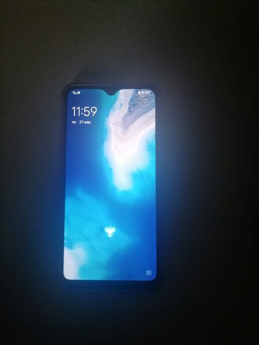 Продам смартфон виво