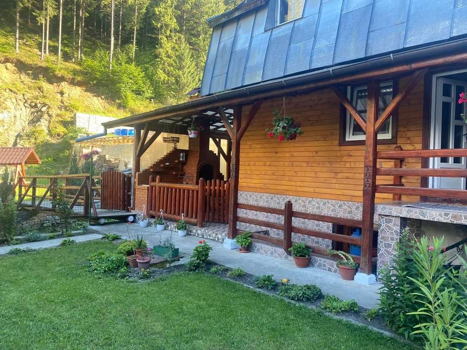 Închiriez Casa  Andrei