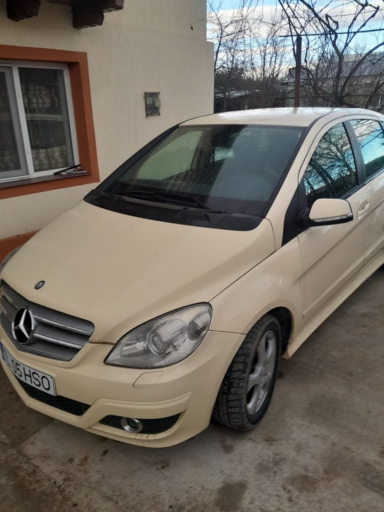 Vând Mercedes TDI