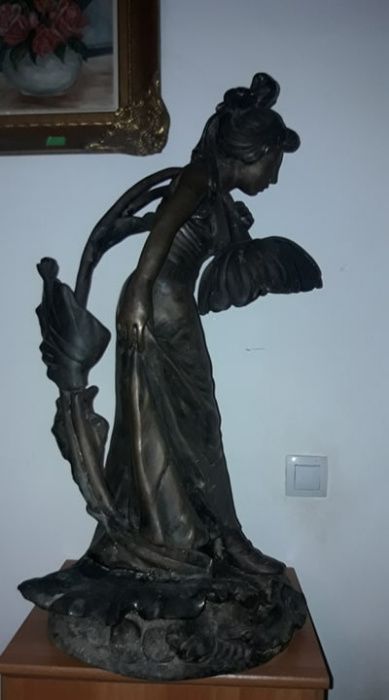 statuie de colectie din bronz