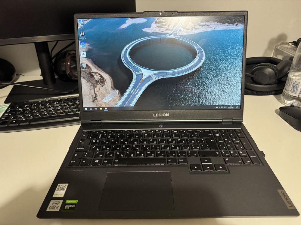 Lenovo Legion 5 15IMH05