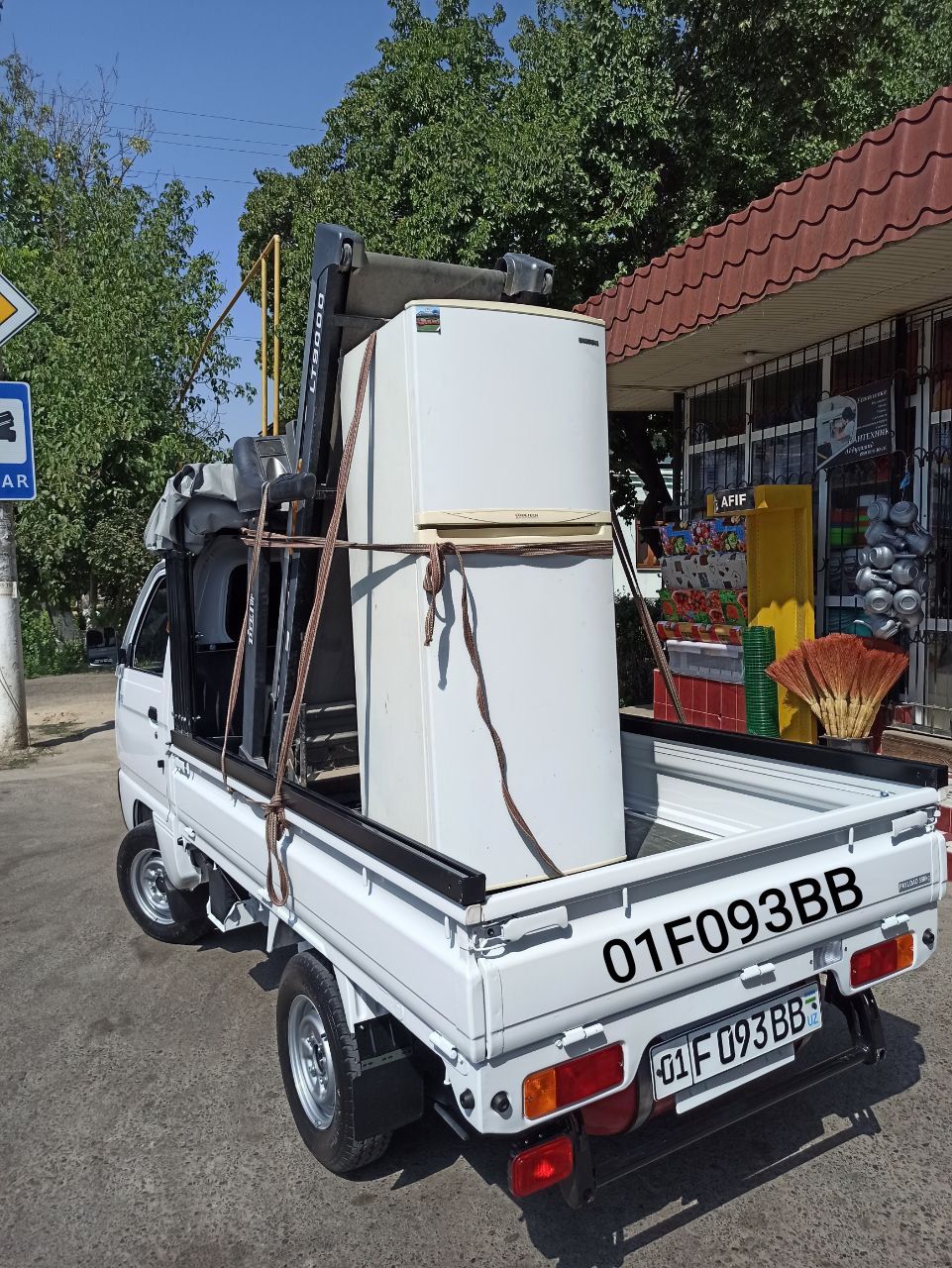 Перевозка грузов  yuk tashish xizmati dostavka. Доставка по городу лаб