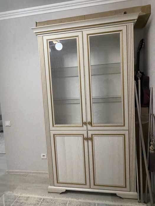 Продам стенку в гостинную